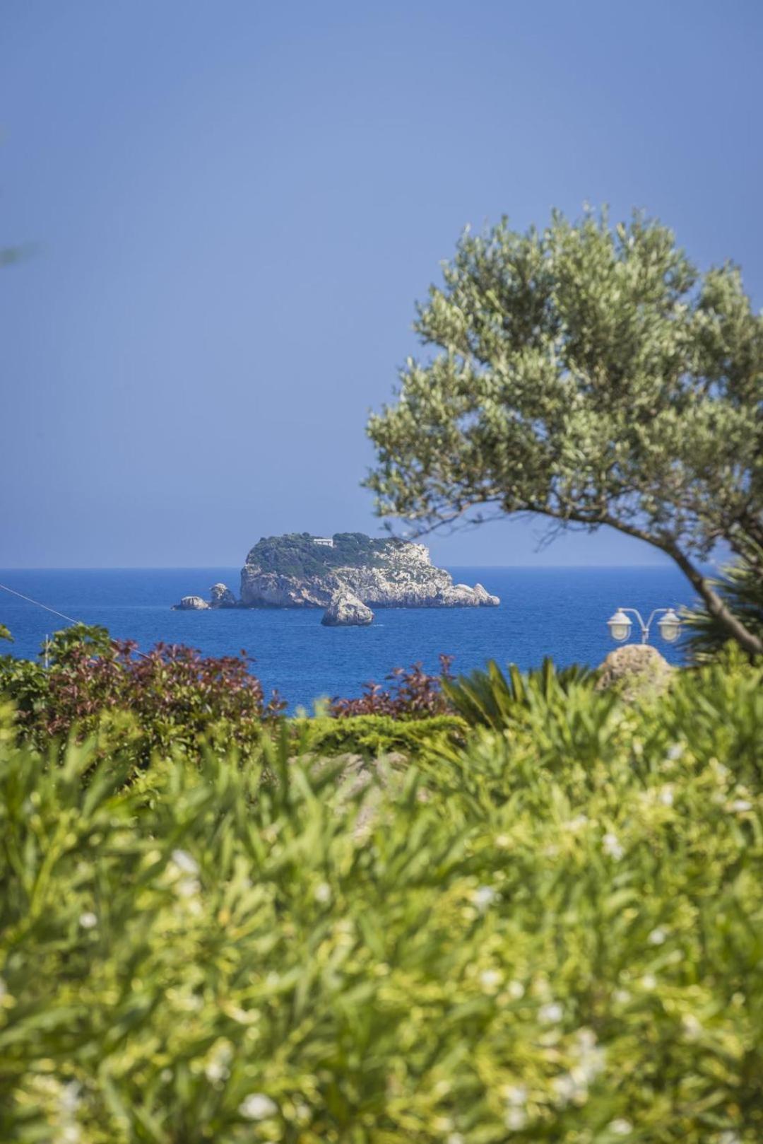 The Seasons Βίλα Σβορωνάτα Εξωτερικό φωτογραφία